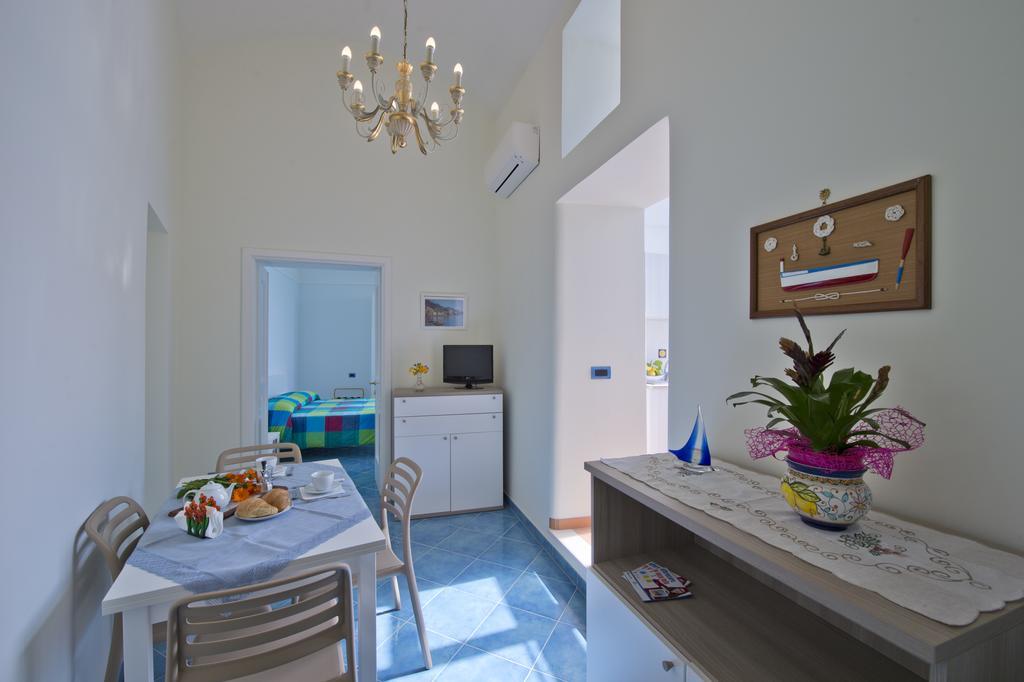 Apartamento Blu Rose Amalfi Exterior foto