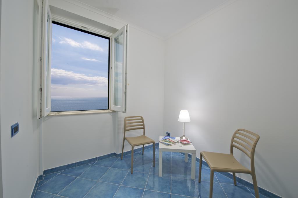 Apartamento Blu Rose Amalfi Exterior foto
